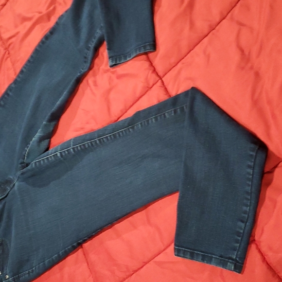 Jessica simpson jeans,size 30 - Picture 2 of 10